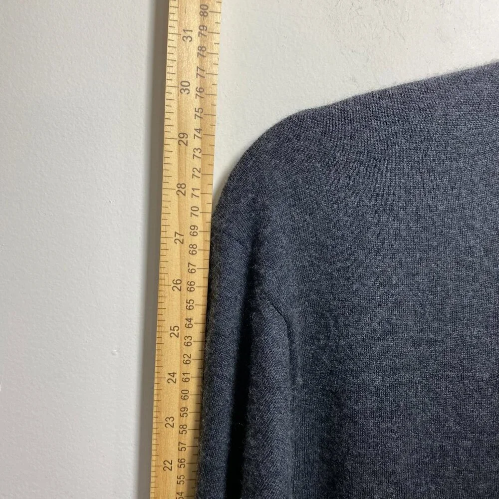 100% Cashmere Quiet Luxury Old Money‎ Pullover Butter Soft V Neck Sweater L Gray